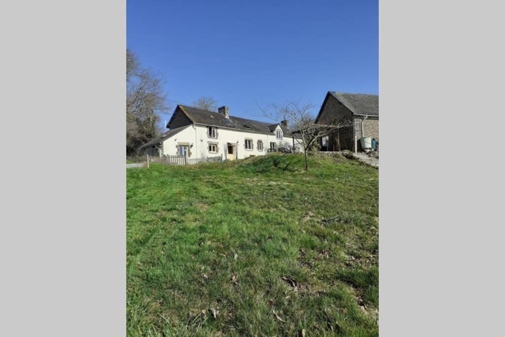 Private Farmhouse For Six In The Countryside Saint-Pierre-sur-Orthe المظهر الخارجي الصورة