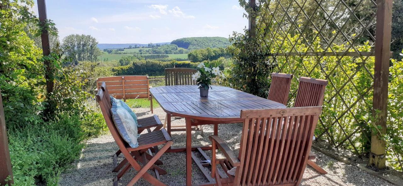 Private Farmhouse For Six In The Countryside Saint-Pierre-sur-Orthe المظهر الخارجي الصورة